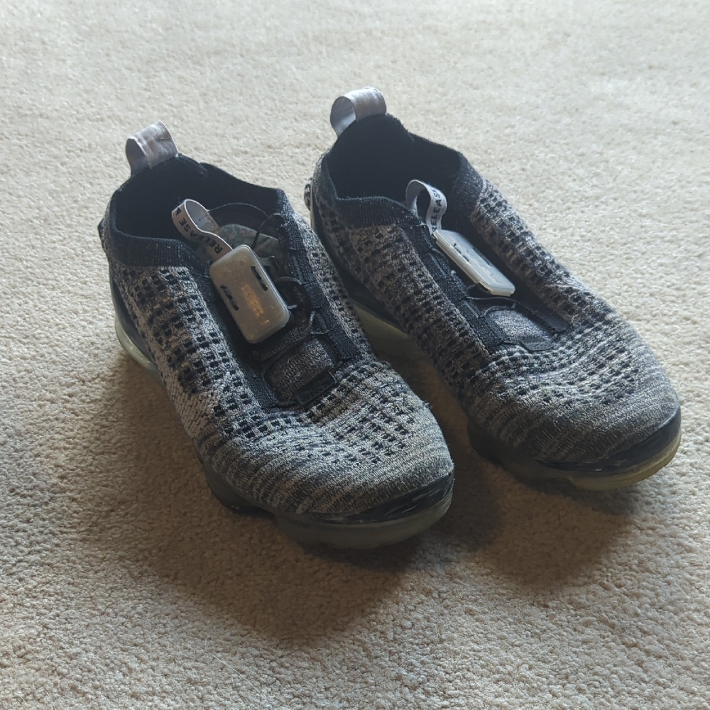 Nike Kids Sneakers - Black and Gray